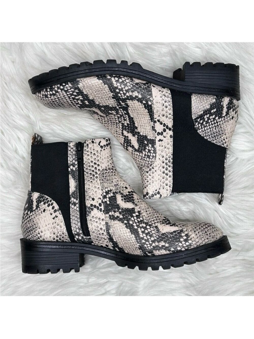 Universal Thread Black Cream Snakeskin Ankle Booties Size 10 - Picture 8 of 12